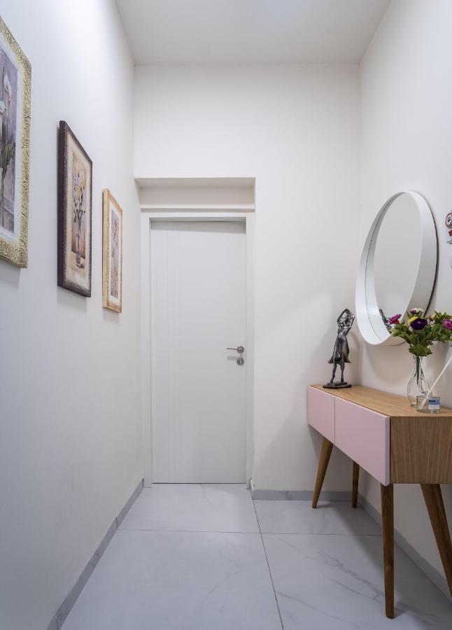 Port City Haifa - Luxury Apartments 50 Mtrs From The Beach エクステリア 写真